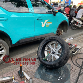 Cứu hộ lốp ô tô quận 1