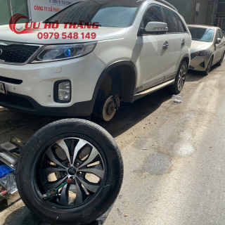 Vá vỏ lưu động quận 1
