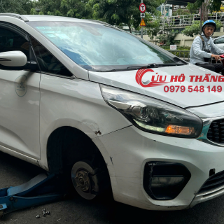 Vá vỏ lưu động quận 2