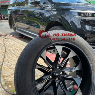 Vá vỏ ô tô lưu động quận 3