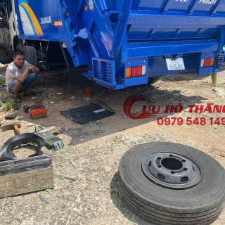 Vá vỏ ô tô quận 12 quận Tân Bình quận Gò Vấp