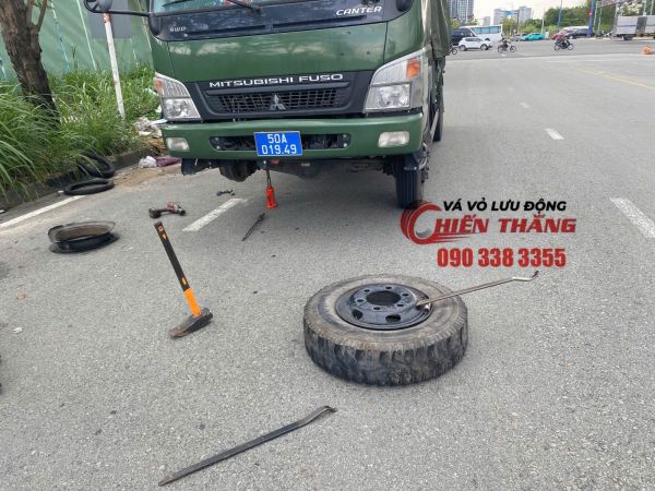 Vá vỏ lưu động quận Phú Nhuận