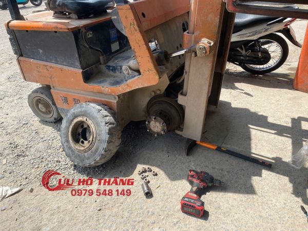 Vá vỏ lưu động TPHCM