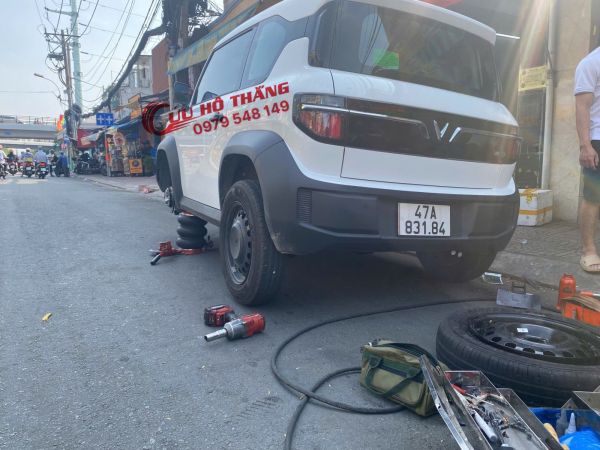 Vá lốp ô tô lưu động gần đây