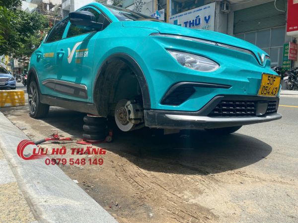 Vá vỏ lưu động quận 1