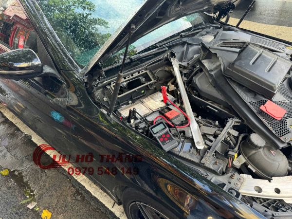 Câu bình ô tô TPHCM 24/7 - Cứu Hộ Thắng