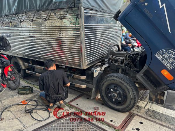 Câu bình xe hơi lưu động TPHCM