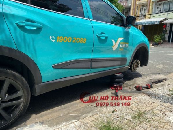 Dịch vụ vá vỏ lưu động gần đây