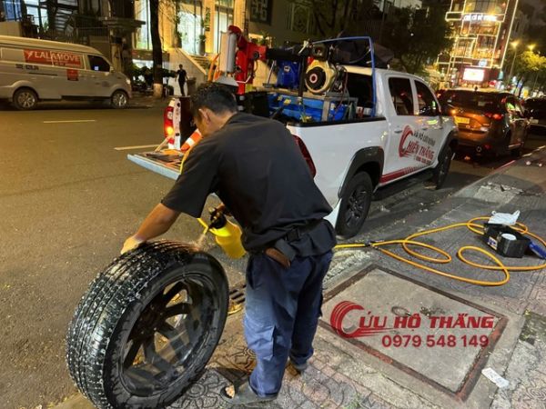 Dịch vụ vá vỏ lưu động là gì?
