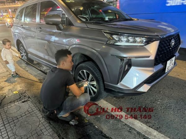 Lốp bị rách hông có vá được không